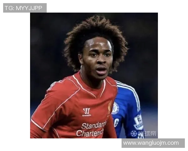 足球明星夜间睡觉打呼噜的趣事与背后的秘密揭秘